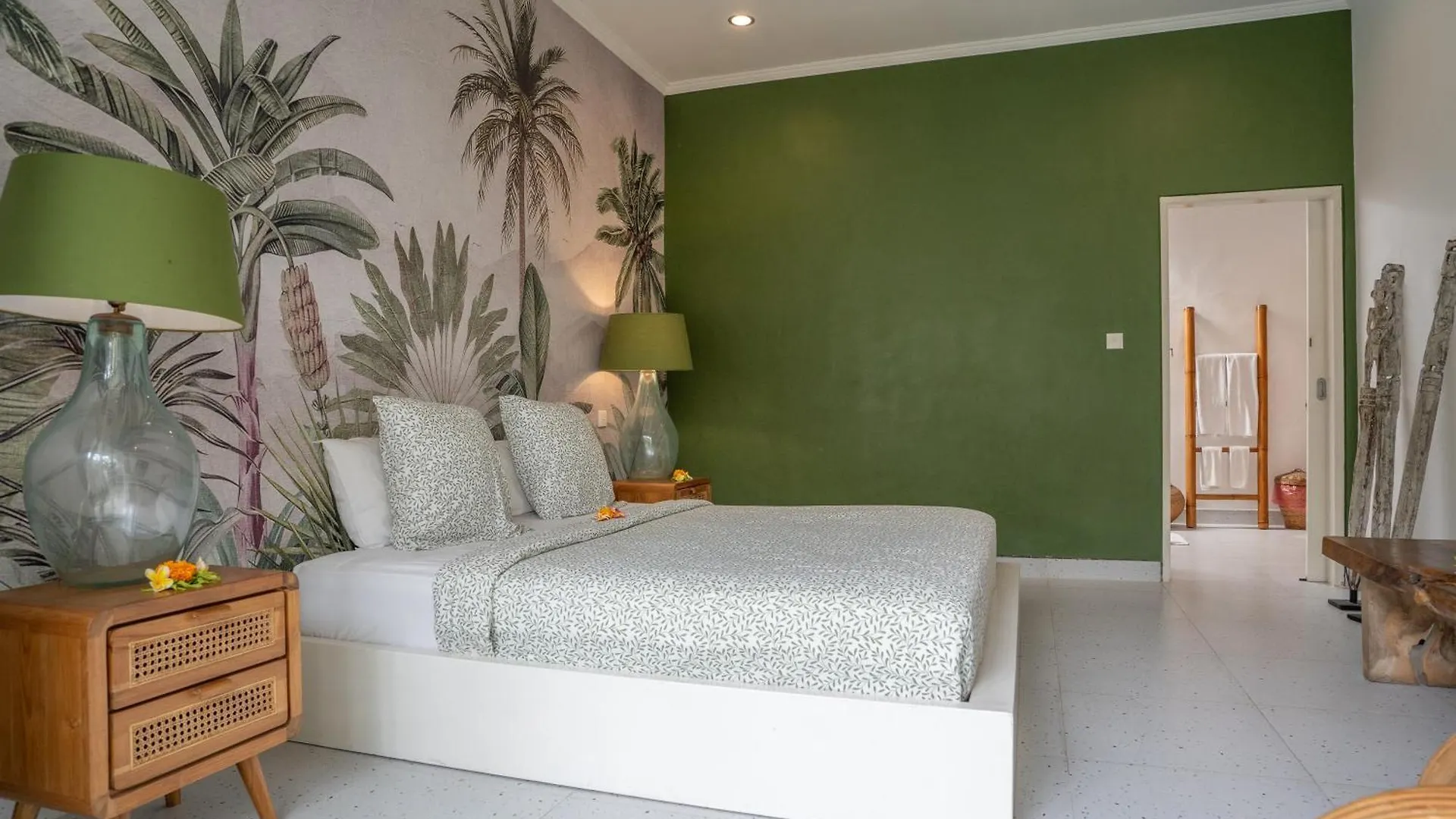 Villa Anouk Seminyak  Seminyak (Bali)